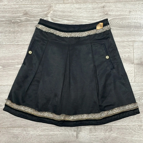 NWT BCBGMAXAZRIA Kailin Pleated Skirt Black Gold Chain 2 - Picture 3 of 14